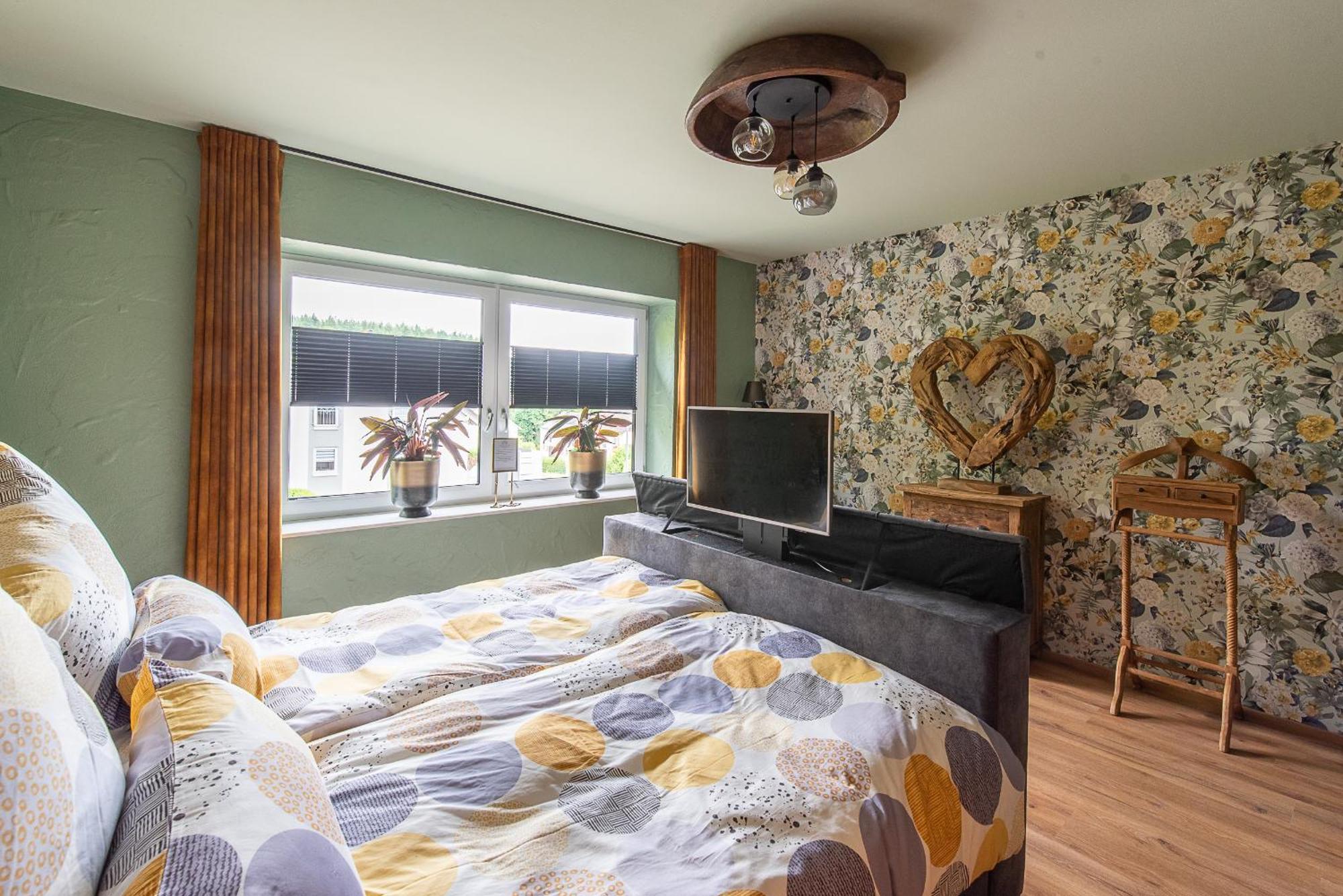 Einzigartige Traumwohnung Mit Whirlpool & Sauna Bietet Luxus Und Erholung Neuheilenbach Esterno foto